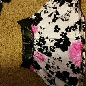 Belted mini skirt