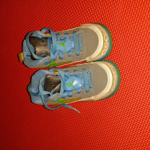 Jordan spizike toddler - Picture 2 of 2