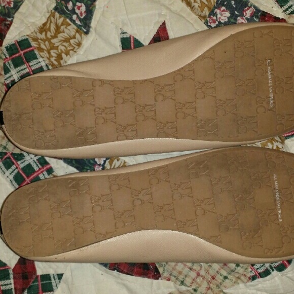SOLD - Picture 2 of 4