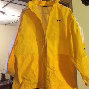 Nike wind breaker