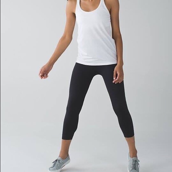 Lululemon zone in crops