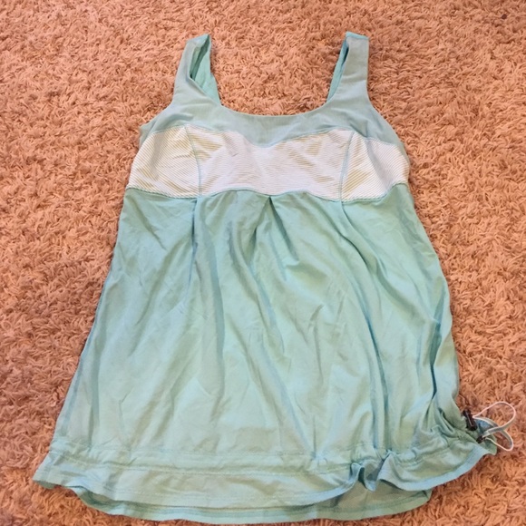 Lululemon tank top