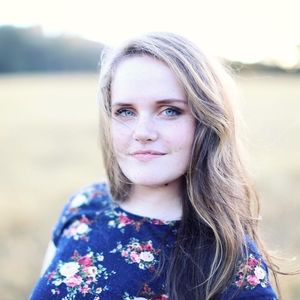 Meet your Posher, Elizabeth