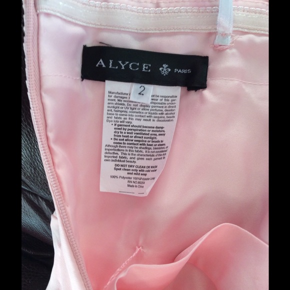 Beautiful light pink prom dress, only worn once. - Picture 3 of 3