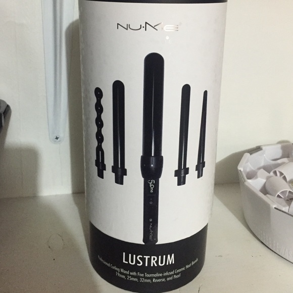 Nume lustrum