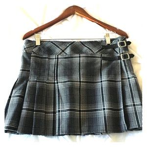 Plaid skirt, schoolgirl