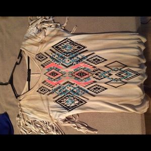 Fringe Navajo t-shirt