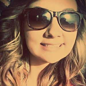 Meet your Posher, Sierra