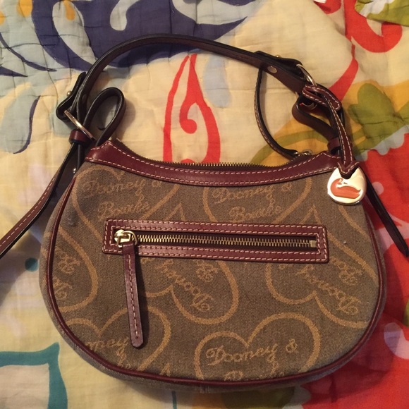 Dooney & Bourke Purse