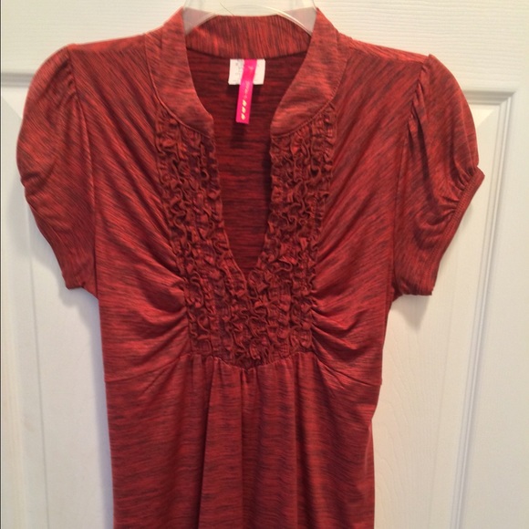 Adorable short sleeved top