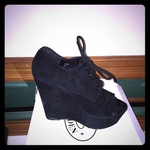 Steve Madden Windupp Black Bootie