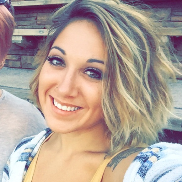 Meet your Posher, Brittanee
