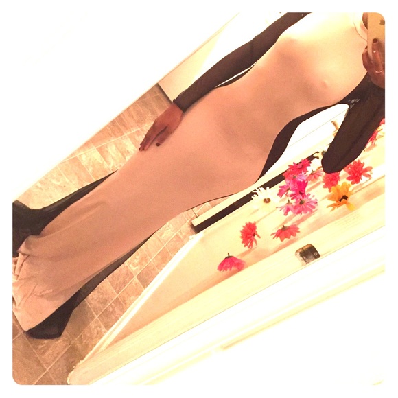TAN & BLACK MESH GOWN SIZE XS/S