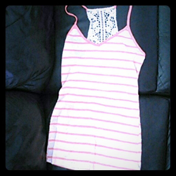 🚫 sold locally 🚫 Rue 21 tank