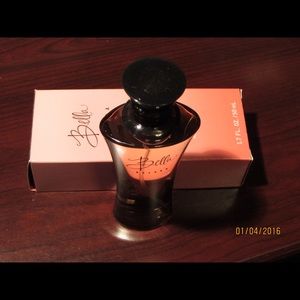 Bella fragrance