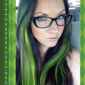 Meet your Posher, Nina