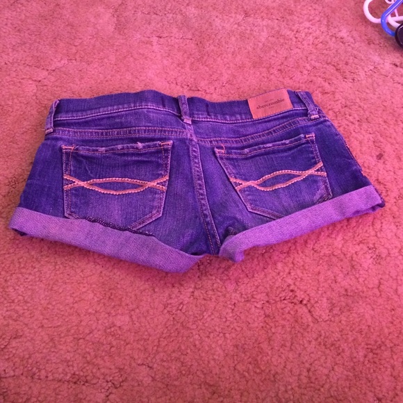Abercrombie girls shorts - Picture 3 of 3