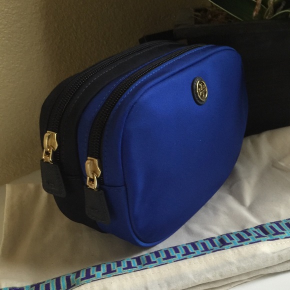 ❤️SOLD❤️Authentic Tory Burch Travel Cosmetic Bag - Picture 2 of 4