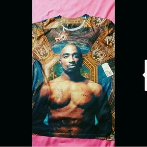 Tupac shirt