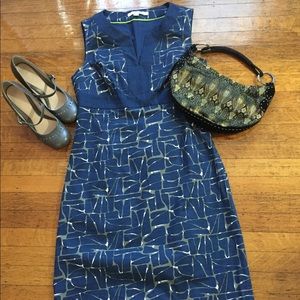 🚫Sold! NWOT Boden Navy Dress Size 8L split neck