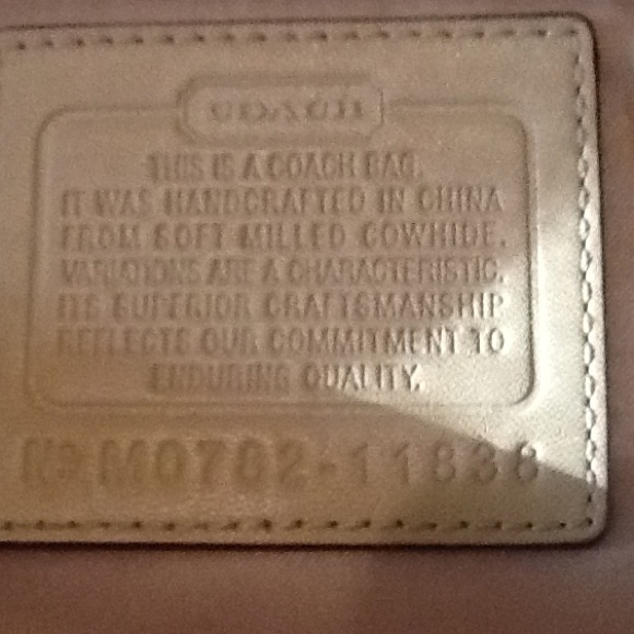 Coach SoHo pebble leather hand bag purse 11838 - Picture 3 of 4