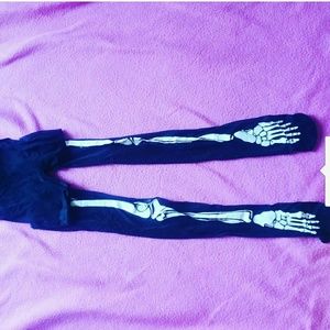 Skeleton leggings and matching gloves