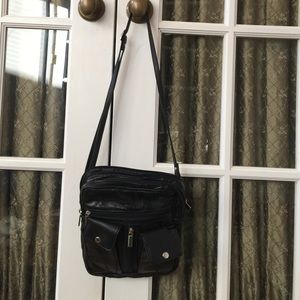 VINTAGE 70'S EELSKIN CROSSBODY COMPARTMENT BAG