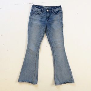 American Eagle high rise flared jeans. (: