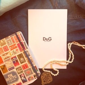 D&G notepad
