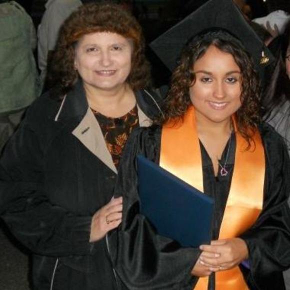 Meet your Posher, Sarah - Picture 1 of 1