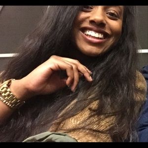 Meet your Posher, Raiesha