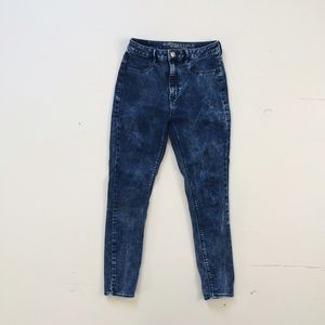 American Eagle sky-high jegging!