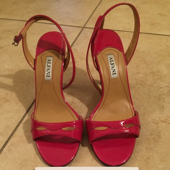 Pink heels. Size 6.