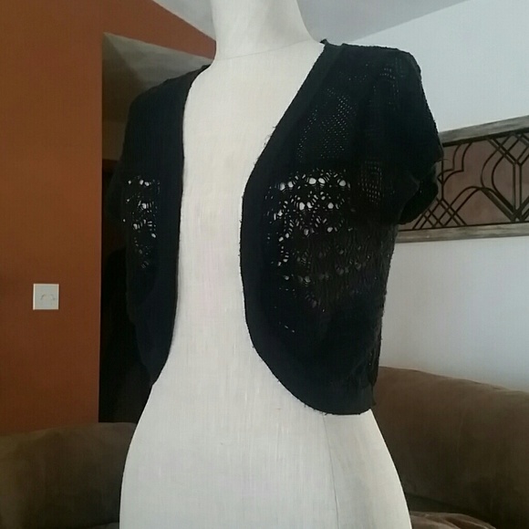 Cap sleeve crop shrug