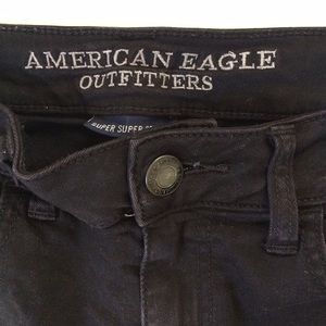 Like new Black hi-rise jeans from American Eagle!