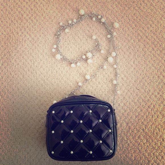 Black Pearl Clutch