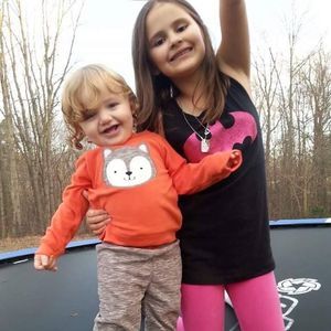 Meet your Posher, Carrie