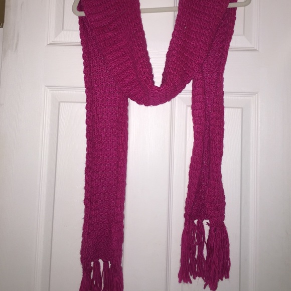 Pink knit scarf