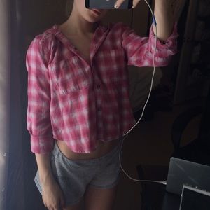 Hollister cropped plaid shirt