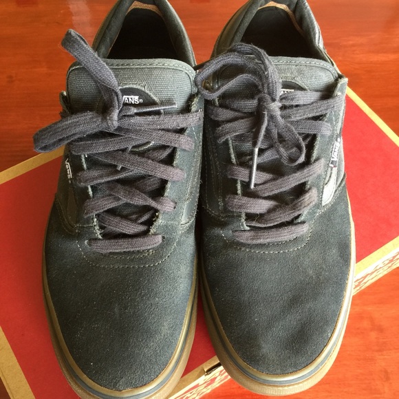 Mens vans size 10