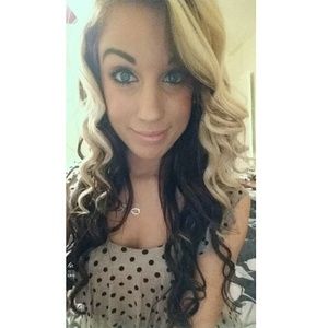 Meet your Posher, Amber