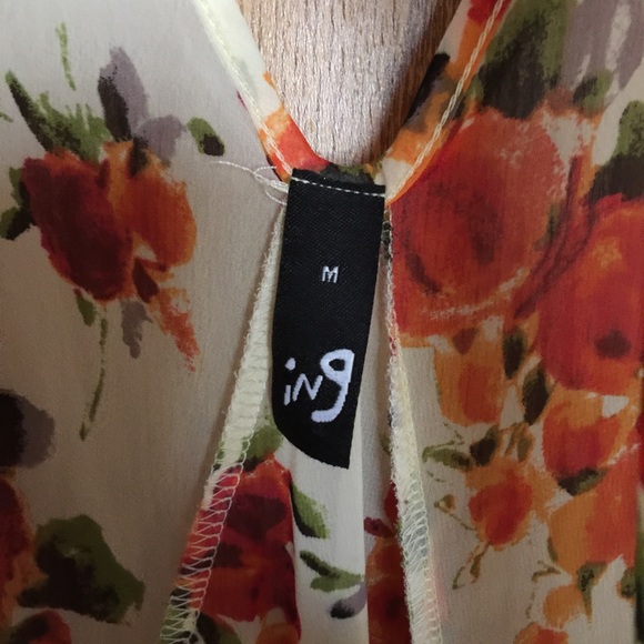 Floral hi-lo shirt - Picture 4 of 4