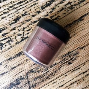 MAC Pigment in Chocolate Brown (DC)