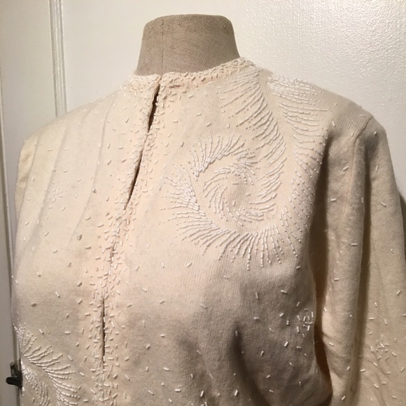 Vintage 1950s hand-beaded cardigan - Picture 2 of 3