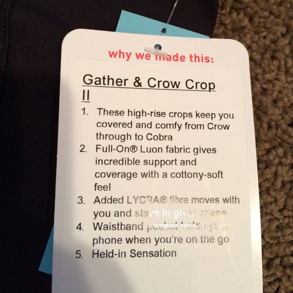 SOLDⓂ️Lululemon gather & grow crop - Picture 2 of 4