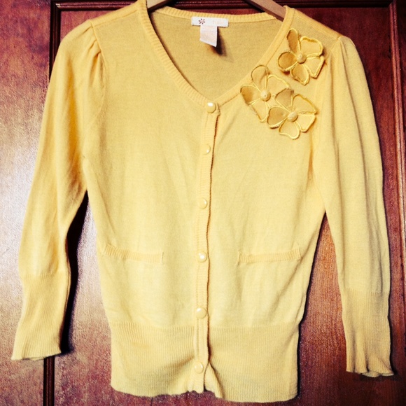 Yellow cardigan