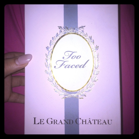 Too Faced Le Grand Château 💋 NWOT