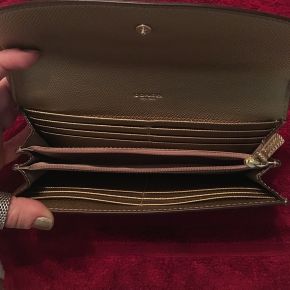Coach Signature Slim Envelope Wallet - Picture 3 of 4
