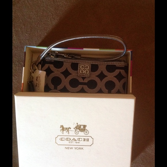 SOLD ON ANOTHER SITE - Picture 1 of 3