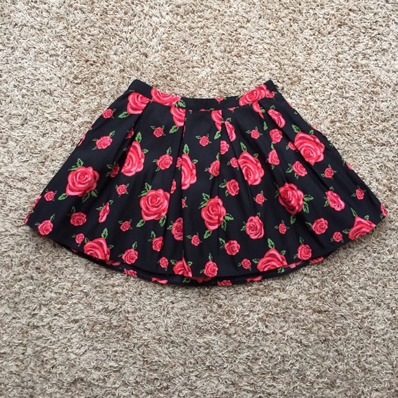 Floral Pleat Skirt